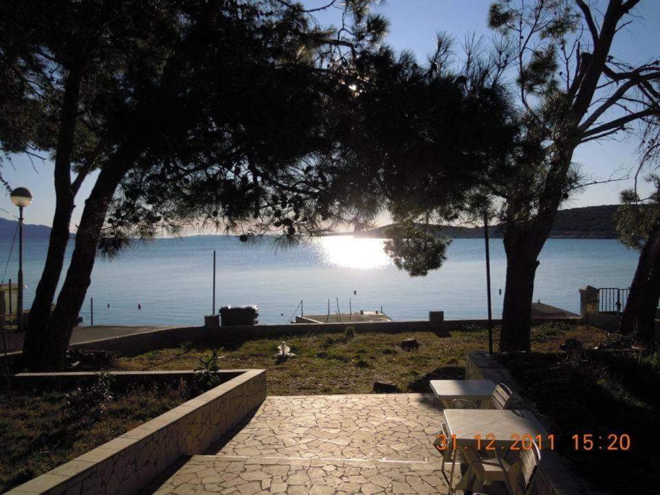 Seaside Dunka Apartment Martinšćica Dış mekan fotoğraf